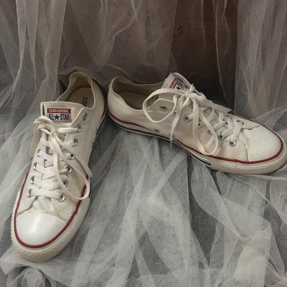 White Converse shoes (men 10.5/women 12.5)